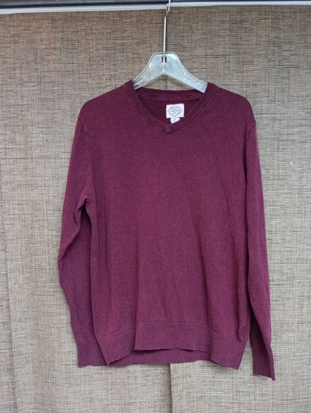 St. John's Bay Men's V-Neck Sweater in Deep Burgundy